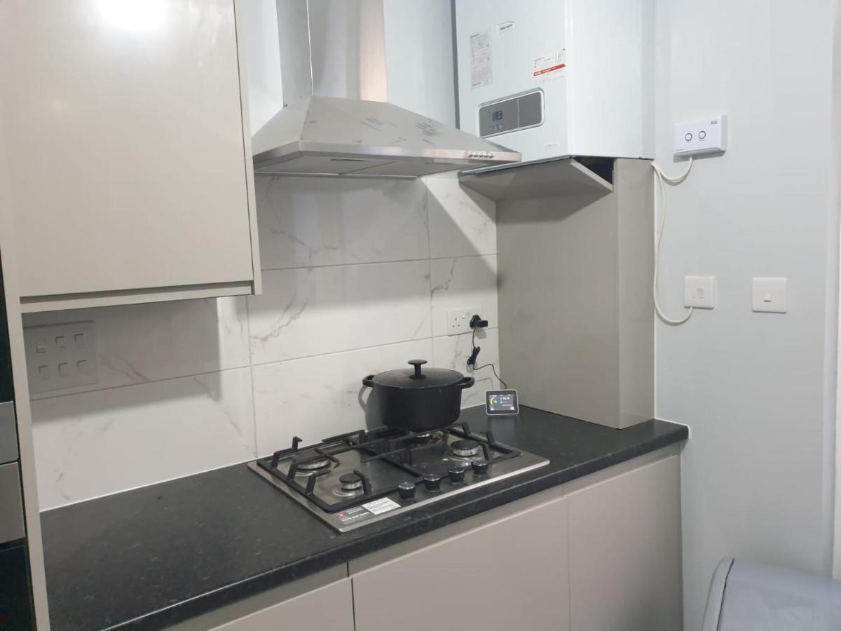 Apartamento Burney Tomar House Croydon Exterior foto
